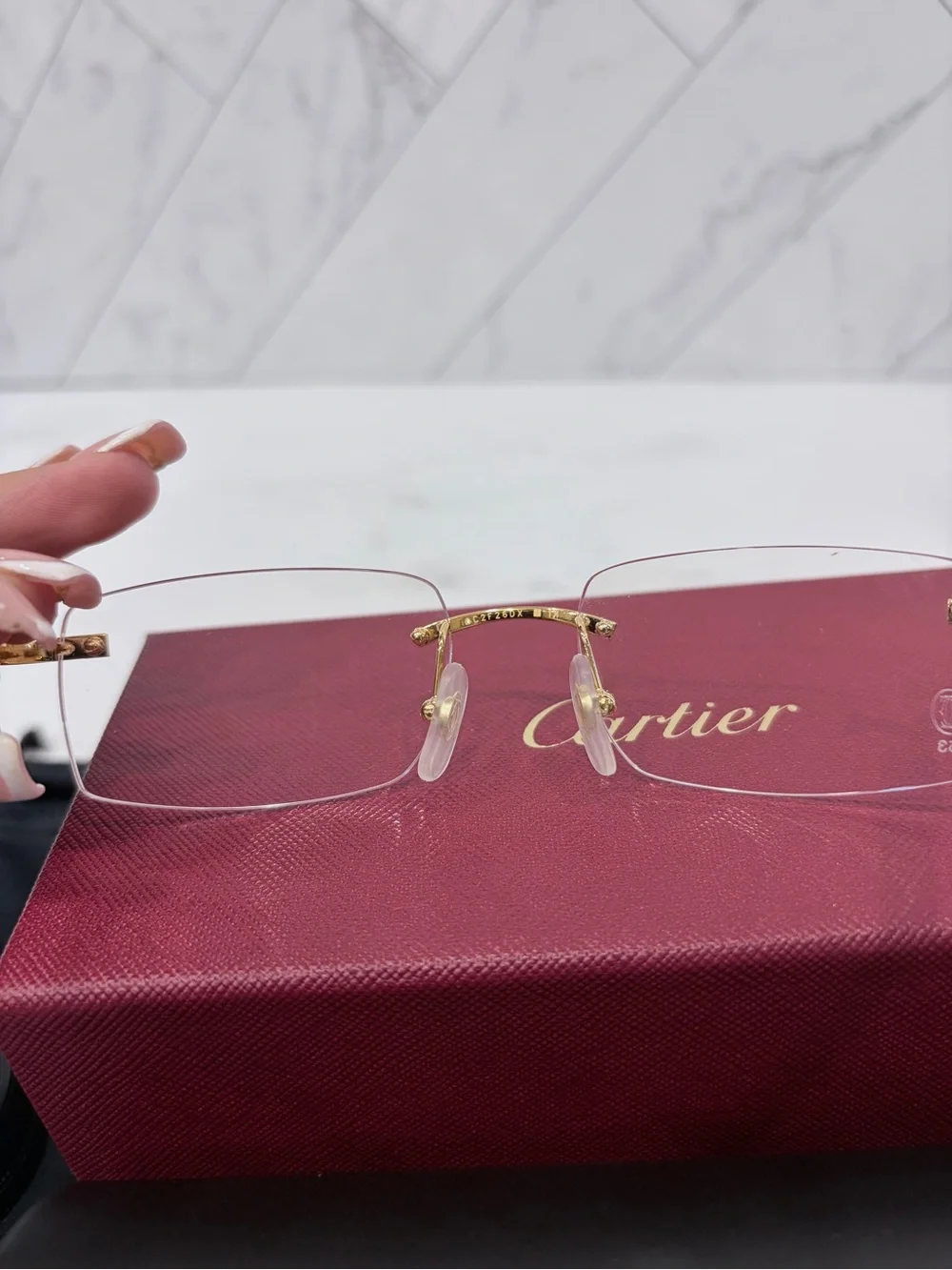 Cartier SUNGLASSES C ALLONGÉ DE CARTIER MOTIF white horns
